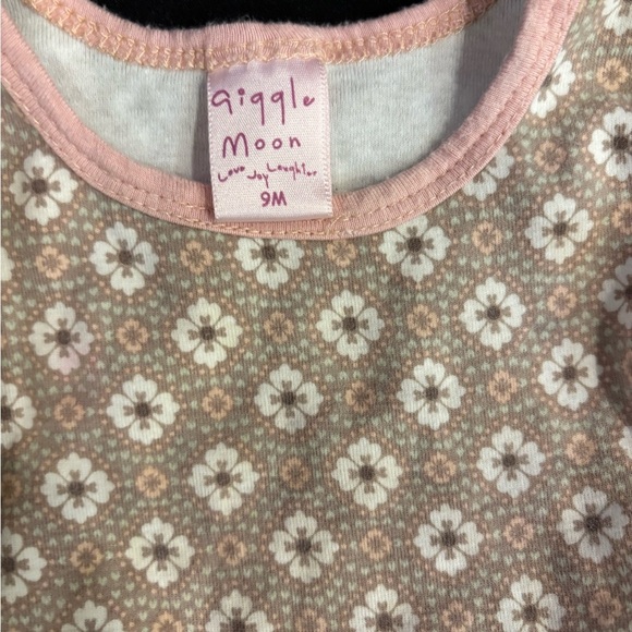 Floral Baby Romper with Tulle Skirt - Picture 2 of 5